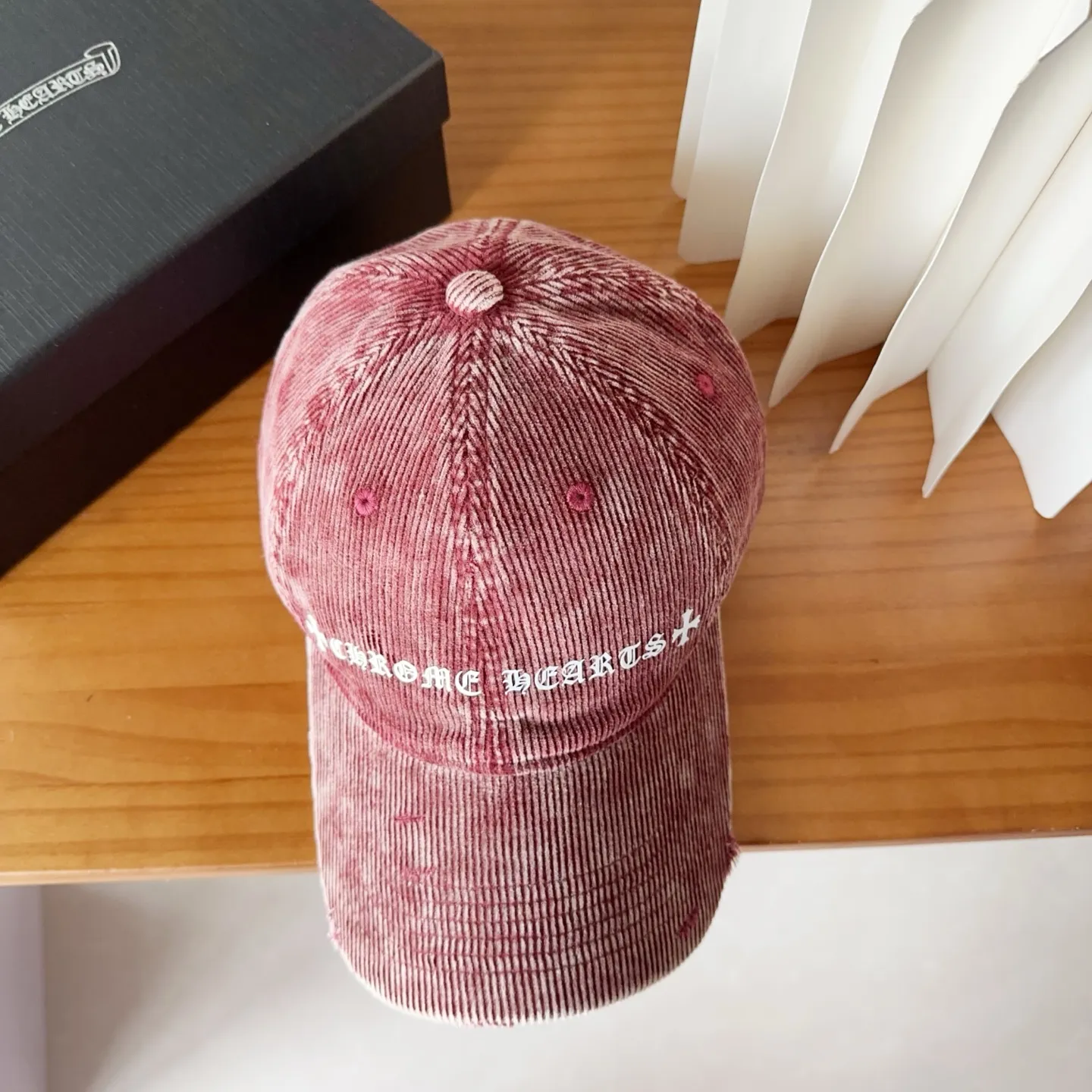 💰56 Chrome Hearts 💓Early autumn Korean style fashion retro distressed hole hat wear design versatile baseball cap peaked cap